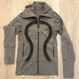 lululemon- zip up sweater, grey